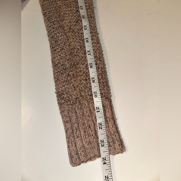 American Eagle Women’s M Cropped Cardigan Sweater Dusty Pink Knit Button Front - Picture 7 of 8